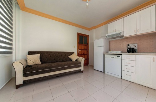 Icmeler Apartment | Dere Daire 4 Icmeler Daily Weekly Rentals