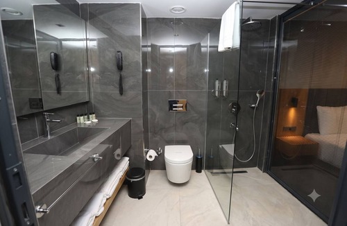Canakkale Hotel | Derik Housetroya Hotel