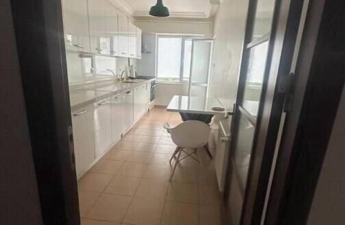 Pendik Apartment | Dlk Deluxe, 5 minutes from Sabiha Gökçe, pool, balcony,