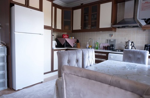 Karaagac Mahallesi House | Edirne Karaağaç'ın Merkezinde, Doğa İçinde Huzurlu ve Geniş Bahçeli Tatil Evi