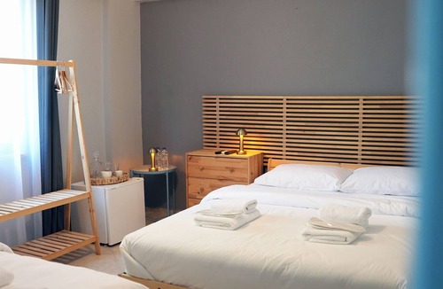 Bozcaada Bed & Breakfast | Ege Han Otel