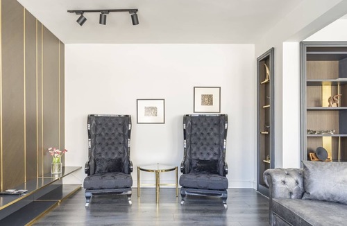 Nisantasi Apartment | Elegant Flat 3 min to City's Mall in Nisantasi