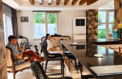 Lara Hotel | Esperanza Hotel