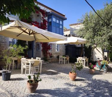Tokoglu Hotel | Faro Alacati