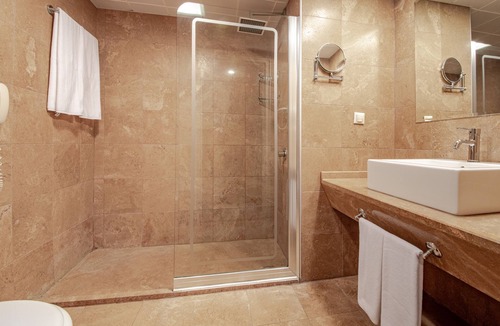 Icmeler City Center Hotel | Faros Premium Beach Hotel