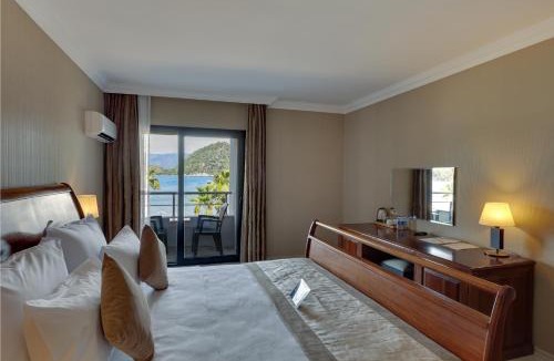 Icmeler City Center Hotel | Faros Premium Beach