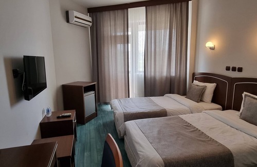 Sutluce Hotel | Flora Hotel