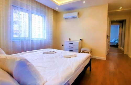 Antalya City Centre Apartment | Furnished Flat Near Beaches in Muratpasa, Antalya