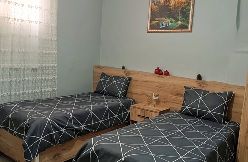 Artuklu House | Furnished house close to historical sites with air conditioning in Old Mardin
