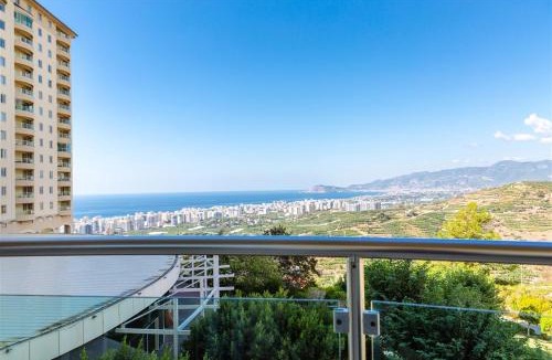Kargicak Apartment | GOLD CITY 2+1 MAIN BUILDING FLAT WITH FREE AQUAPARK