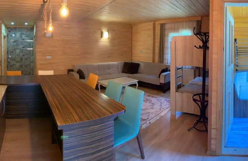 Uzungol House | Gold City Apart Hotel, Tatil Evi
