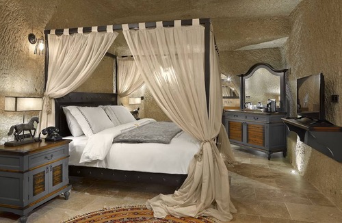 Nevsehir Hotel | Historical Getaway! Relaxing Unit with Pool, Sauna and Free Parking!