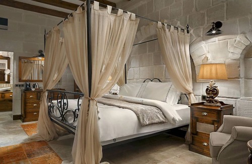 Nevsehir Hotel | Historical Getaway! Relaxing Unit with Pool, Sauna and Free Parking!
