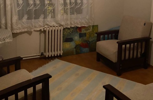 Maltepe Apartment | Historically furnished old style Istanbul house