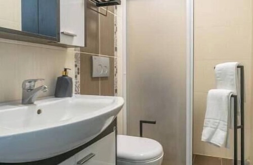 Marmaris City Center House | home flaneur
