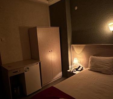 Arakli Hotel | Hotel Ferah