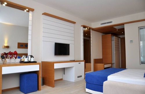 Bodrum City Center Resort | Jasmin Beach Hotel - All Inclusive