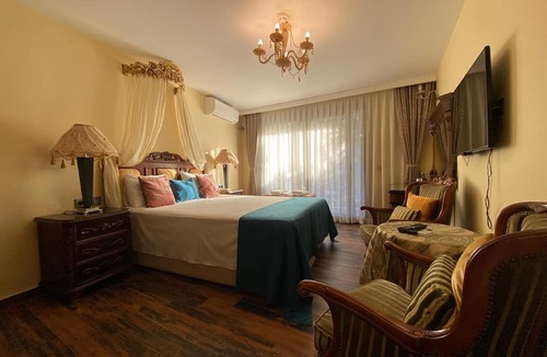 Bornova Hotel | Köyüm Konak