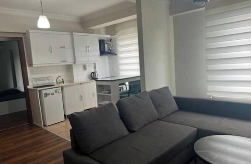 Pendik Apartment | Kozine Nest 1+1 Stylish Pool, Parking, Parking