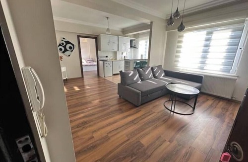 Pendik Apartment | Kozine Nest 1+1 Stylish Pool, Parking, Parking