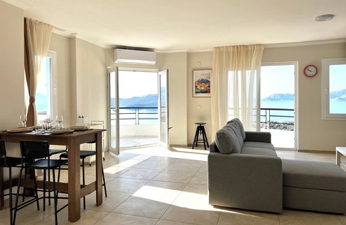 Kas Apartment | Lacivert Apart - Sea View Apartment & Sunset Balcony & Meis Island Views