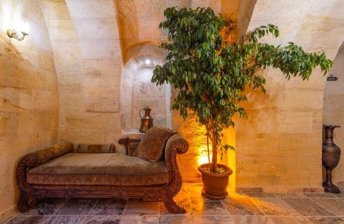 Urgup Hotel | Lagoon Cave Suites