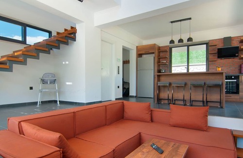 Ciftlik Villa | Loft w Private Pool n Balcony, 3 min to Beach