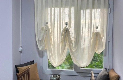 Ardesen Apartment | Lori Hostel - The House Where Green and Blue Meet