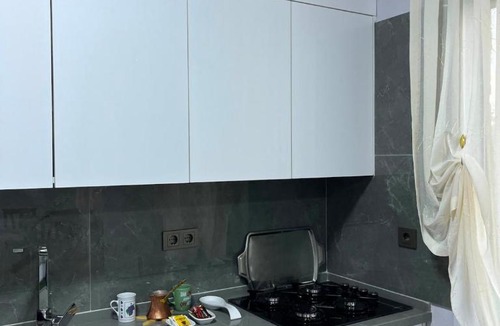 Ardesen Apartment | Lori Hostel - The House Where Green and Blue Meet