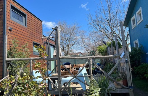 Eyup House | Lovely Caravan with deck and garden close to İstanbul Airport