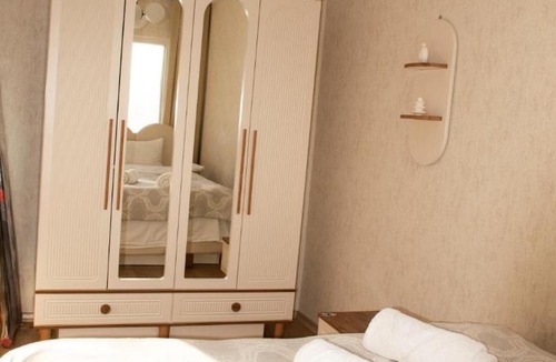 Esenyurt Apartment | Luxe Suite AY37