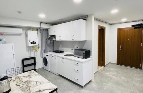 Kagithane Apartment | Luxusloft mit Terrasse und Meerblick