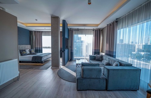 Bayraklı Hotel | MARLEN HOTEL BAYRAKLI
