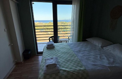 Ayvacik Hostel | Mavi Kuş