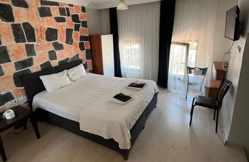 Buyukcekmece Bed & Breakfast | mavikumsal otel