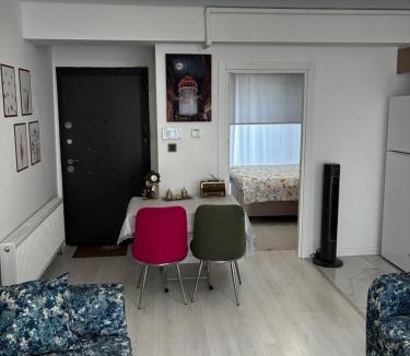 Canakkale Apartment | Medore Hotel & Next to the Beach