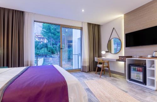 Karaoz Hotel | Melanippe Relaxing Hotel
