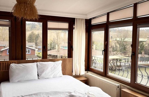 Agva Hotel | Mell's River