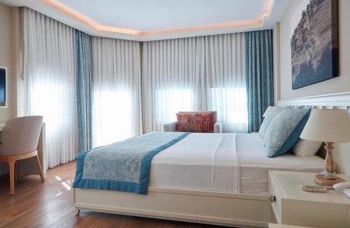 Gokceada Hotel | Meydani Otel