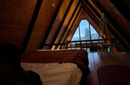 Kavala Ski Chalet | Mira Bungalov