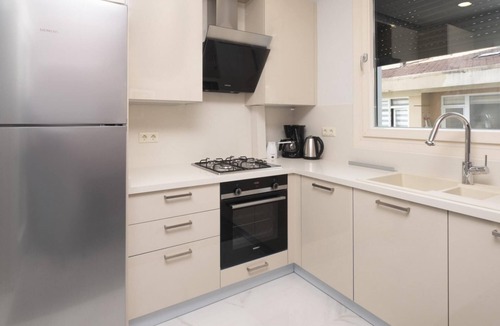 Suadiye Apartment | Missafir Flat near Popular Attractions in Suadiye