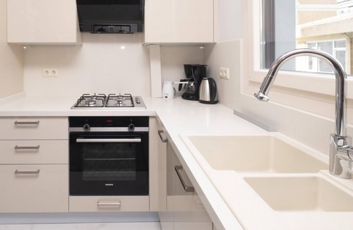 Suadiye Apartment | Missafir Flat near Popular Attractions in Suadiye