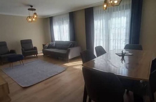 Gaziosmanpasa Apartment | Modern Flat #4