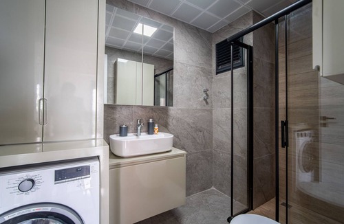 Aksu Apartment | Modern Residence with Shared Pool in Antalya Aksu