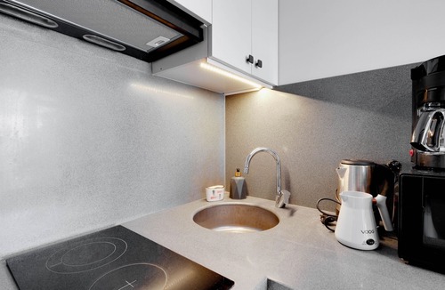 Kadikoy Apartment | Newly Built & Earthquake-Resistant