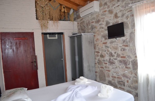 Ayvalik Hotel | Nezisin Konagi