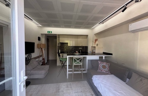 Fethiye Apartment | Oleg Apart ın Fethiye nestled at the heart of the City near Old Town Paspatur