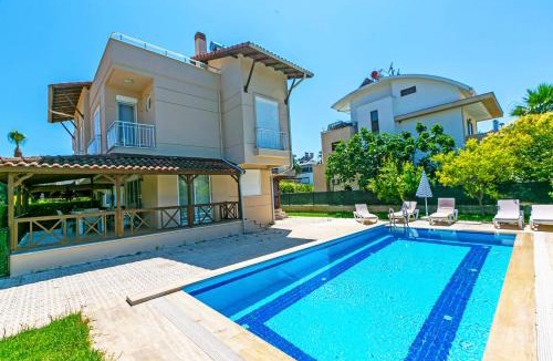 Kadriye Villa | Paradise Town Villa Legend