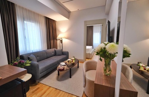 Ipekyolu Hotel | Park Dedeman Van