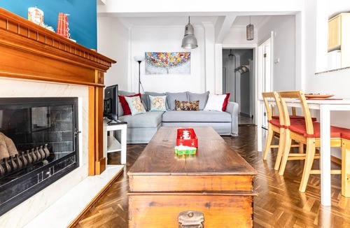 Kabatas Apartment | Peaceful Flat w Garden and Fireplace in Cihangir